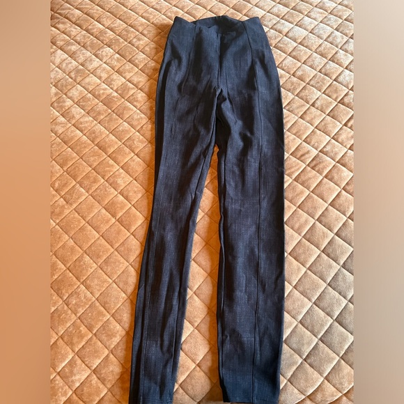 Lululemon Here to There High-Rise 7/8 Pant - Picture 5 of 6